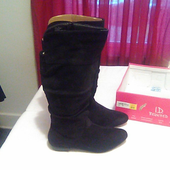 Shoes - I.D Required Boots